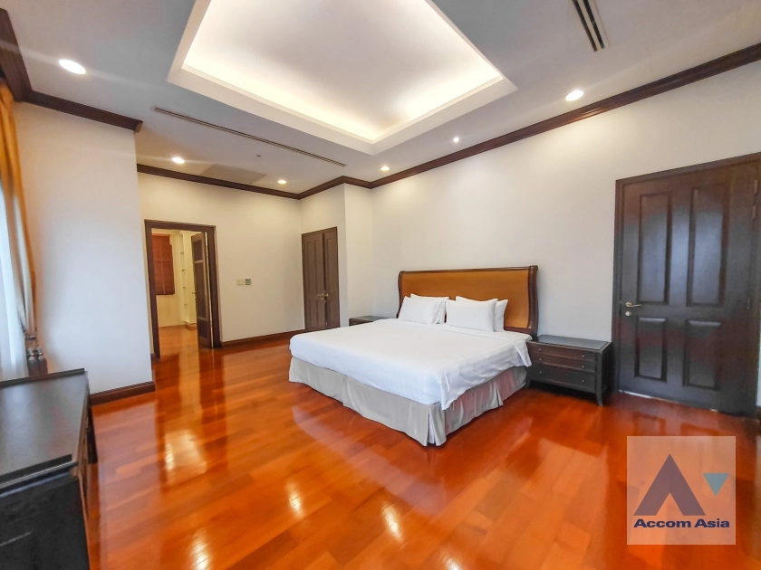 27  4 br House For Rent in Sathorn ,Bangkok BRT Thanon Chan - BTS Saint Louis at Exclusive Resort Style Home  AA14956