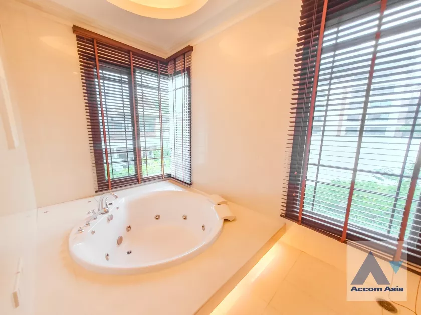 34  4 br House For Rent in Sathorn ,Bangkok BRT Thanon Chan - BTS Saint Louis at Exclusive Resort Style Home  AA14956