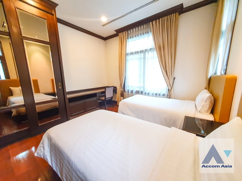 36  4 br House For Rent in Sathorn ,Bangkok BRT Thanon Chan - BTS Saint Louis at Exclusive Resort Style Home  AA14956