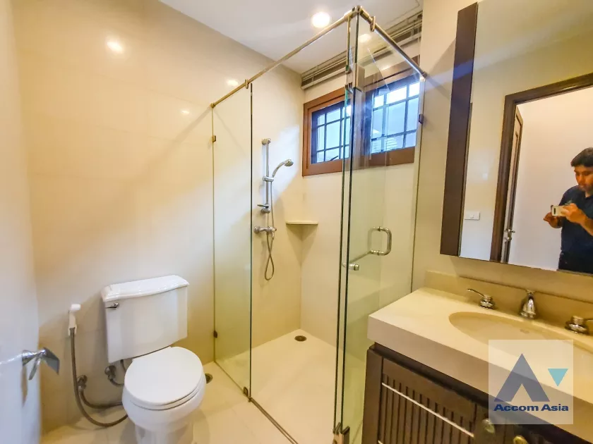 44  4 br House For Rent in Sathorn ,Bangkok BRT Thanon Chan - BTS Saint Louis at Exclusive Resort Style Home  AA14956