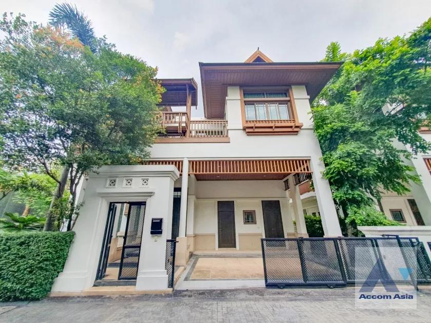 2  4 br House For Rent in Sathorn ,Bangkok BRT Thanon Chan - BTS Saint Louis at Exclusive Resort Style Home  AA14956