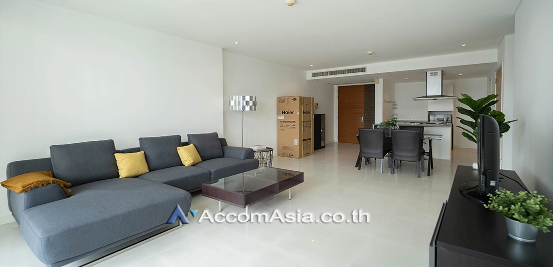  2 Bedrooms  Condominium For Rent & Sale in Sukhumvit, Bangkok  near BTS Ekkamai (AA14958)