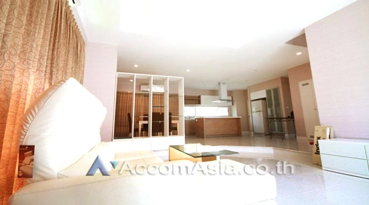 1  4 br House For Rent in Bang Na ,Bangkok  at Nantawan Village Srinakarin AA14959