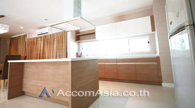 unitPet friendly |  4 Bedrooms  House For Rent in Bang Na, Bangkok  (AA14959)