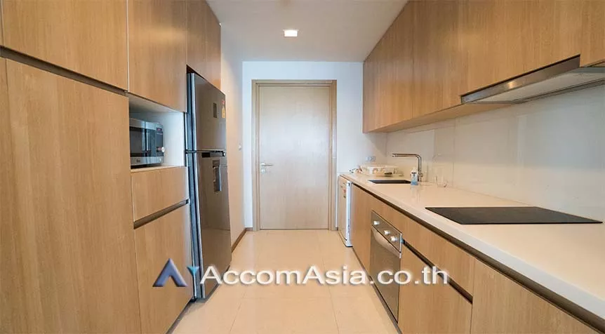 Corner Unit |  2 Bedrooms  Condominium For Rent & Sale in Sukhumvit, Bangkok  near BTS Nana (AA14962)