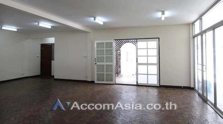 11  House For Rent in Sukhumvit ,Bangkok BTS Thong Lo AA14992