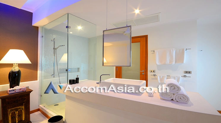 11  2 br Condominium for rent and sale in Charoen Nakhon ,Bangkok BTS Krung Thon Buri at Supakarn Condominium AA14996