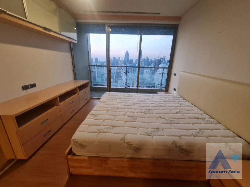 unitBig Balcony, Pet friendly |  2 Bedrooms  Condominium For Rent in Sukhumvit, Bangkok  near BTS Asok - MRT Sukhumvit (AA14998)