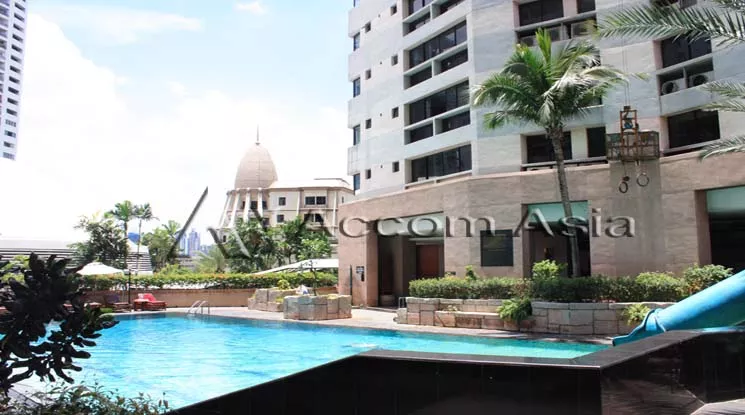 unit 1 Bedroom  Condominium For Rent & Sale in Ploenchit, Bangkok  near BTS Chitlom (AA15002)