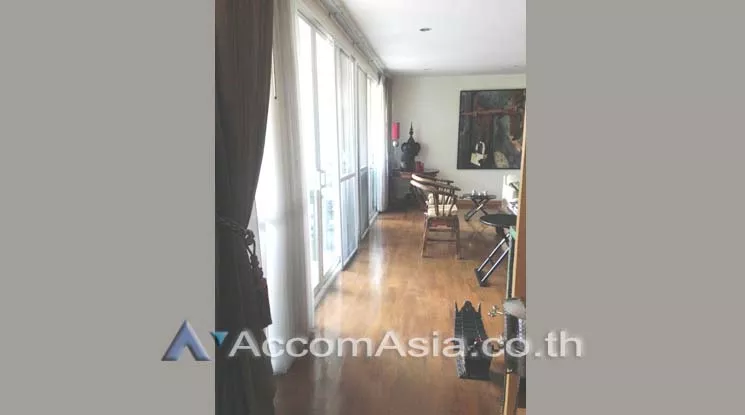9  4 br Apartment for rent and sale in Sukhumvit ,Bangkok BTS Phrom Phong at Apartment with Top Facilities, Close to Emshere AA15023
