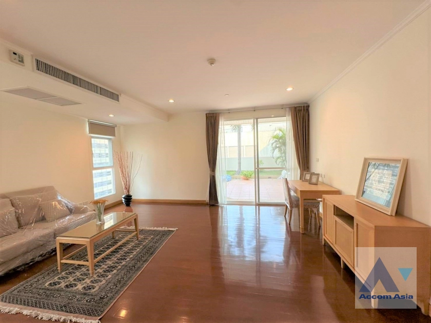 8  4 br Apartment for rent and sale in Sukhumvit ,Bangkok BTS Phrom Phong at Apartment with Top Facilities, Close to Emshere AA15023