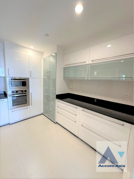 13  4 br Apartment for rent and sale in Sukhumvit ,Bangkok BTS Phrom Phong at Apartment with Top Facilities, Close to Emshere AA15023