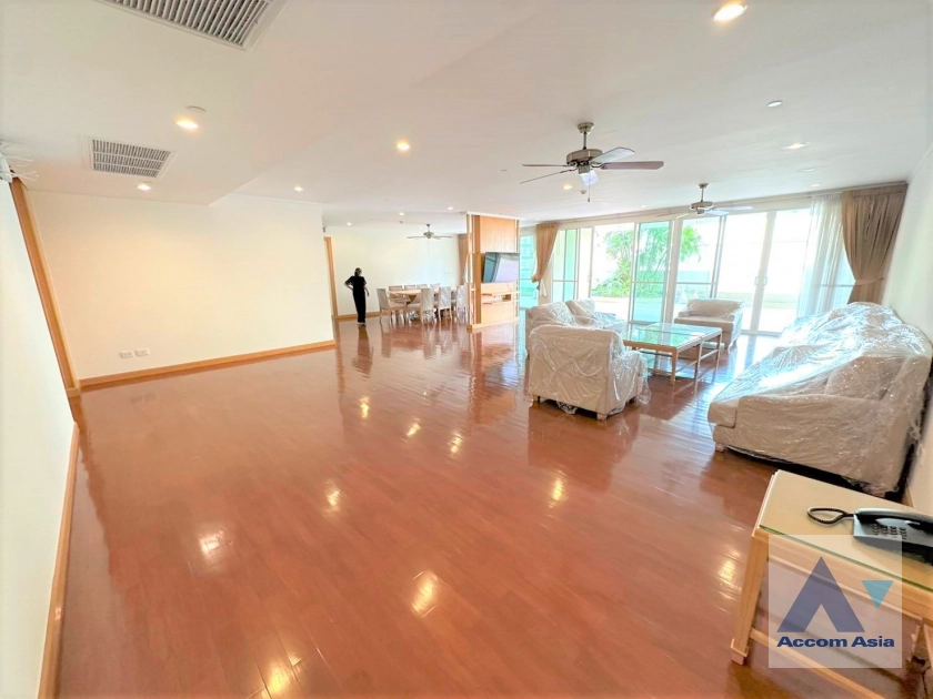  2  4 br Apartment for rent and sale in Sukhumvit ,Bangkok BTS Phrom Phong at Apartment with Top Facilities, Close to Emshere AA15023