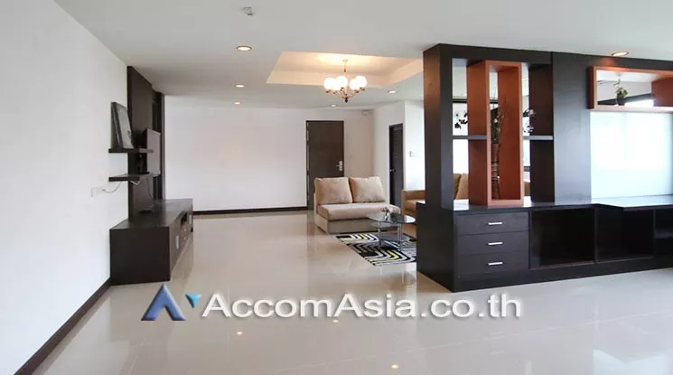  1  3 br Apartment For Rent in Sukhumvit ,Bangkok BTS Ekkamai at Spacious Unique AA15079