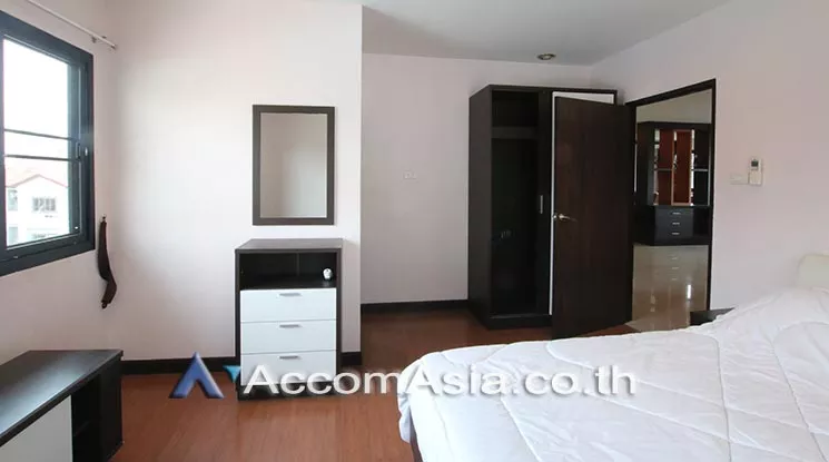 6  3 br Apartment For Rent in Sukhumvit ,Bangkok BTS Ekkamai at Spacious Unique AA15079