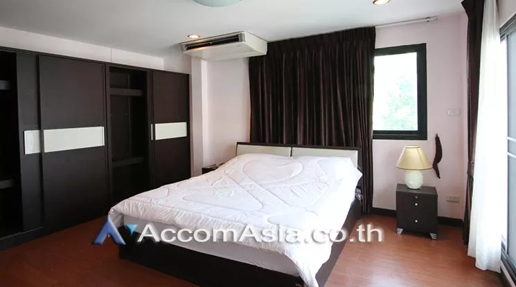 7  3 br Apartment For Rent in Sukhumvit ,Bangkok BTS Ekkamai at Spacious Unique AA15079