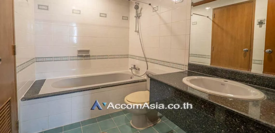 8  2 br Apartment For Rent in Sathorn ,Bangkok BTS Chong Nonsi at Classic Contemporary Style AA15092