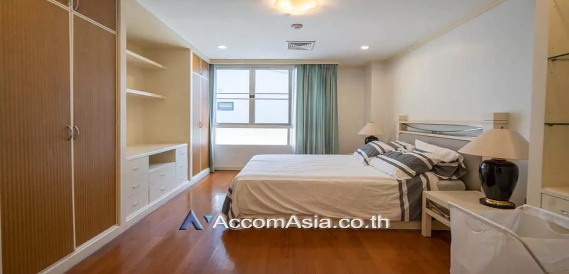 6  2 br Apartment For Rent in Sathorn ,Bangkok BTS Chong Nonsi at Classic Contemporary Style AA15093