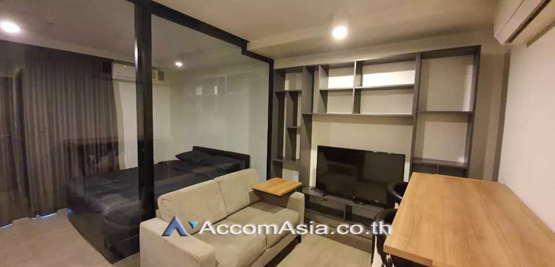  2  1 br Condominium For Rent in Ploenchit ,Bangkok BTS Ploenchit at Maestro 02 Ruamrudee AA15114