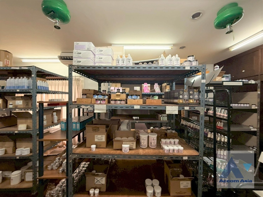 13  4 br House for rent and sale in Sukhumvit ,Bangkok BTS Thong Lo at Sukhumvit Villa 10001501