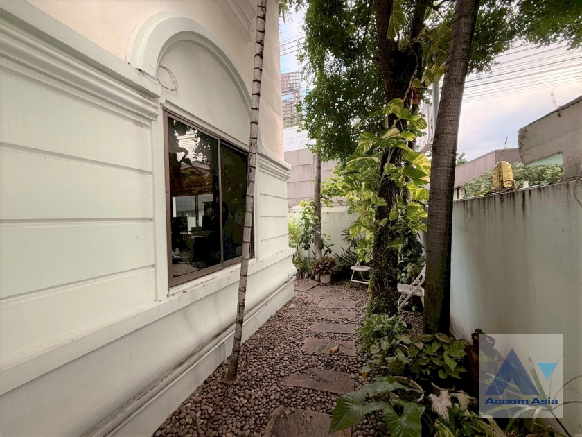 27  4 br House for rent and sale in Sukhumvit ,Bangkok BTS Thong Lo at Sukhumvit Villa 10001501