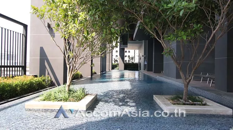  2 Bedrooms  Condominium For Rent in Ratchadapisek, Bangkok  near BTS Thong Lo - ARL Ramkhamhaeng (AA15118)