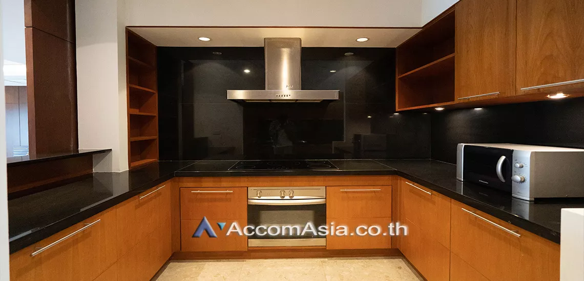 4  3 br Apartment For Rent in Ploenchit ,Bangkok BTS Ploenchit at Elegance and Traditional Luxury AA15154