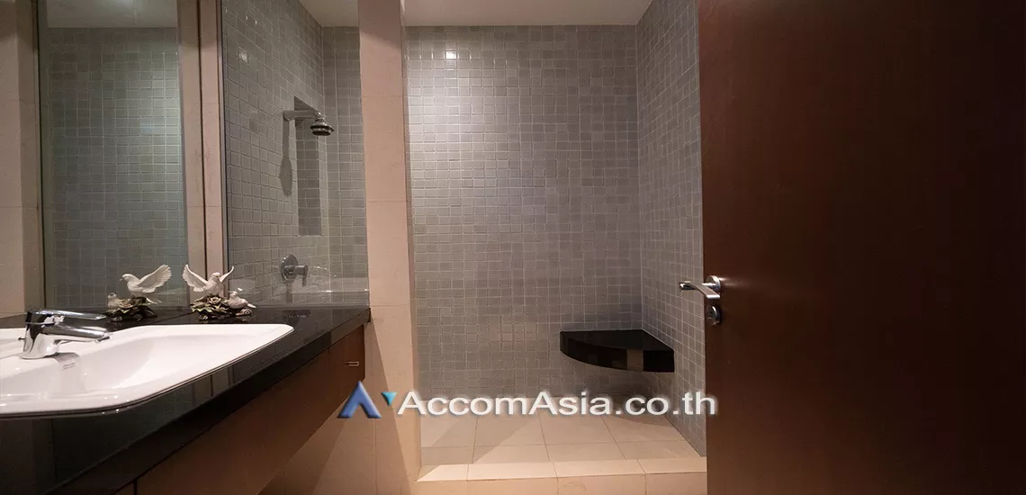 10  3 br Apartment For Rent in Ploenchit ,Bangkok BTS Ploenchit at Elegance and Traditional Luxury AA15154