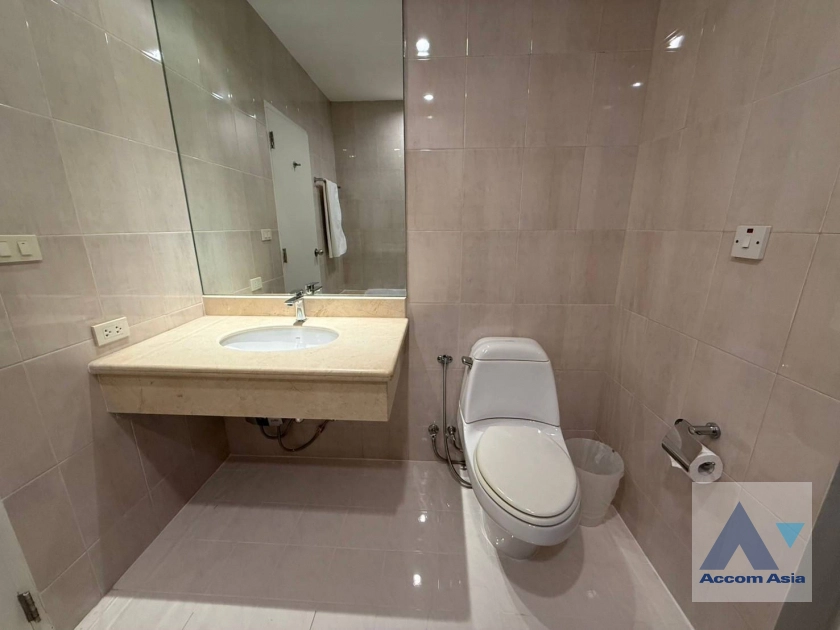 16  2 br Apartment for rent and sale in Ploenchit ,Bangkok BTS Ratchadamri at Step to Lumpini Park AA15155