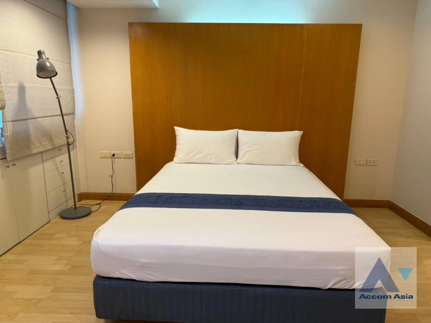 12  2 br Apartment for rent and sale in Ploenchit ,Bangkok BTS Ratchadamri at Step to Lumpini Park AA15155