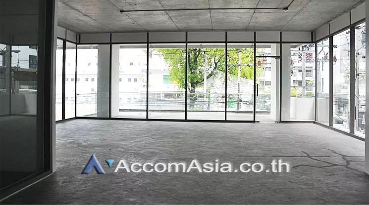  Office space For Rent in Sukhumvit, Bangkok  near BTS Punnawithi (AA15167)