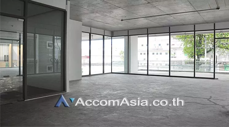  Office space For Rent in Sukhumvit, Bangkok  near BTS Punnawithi (AA15167)