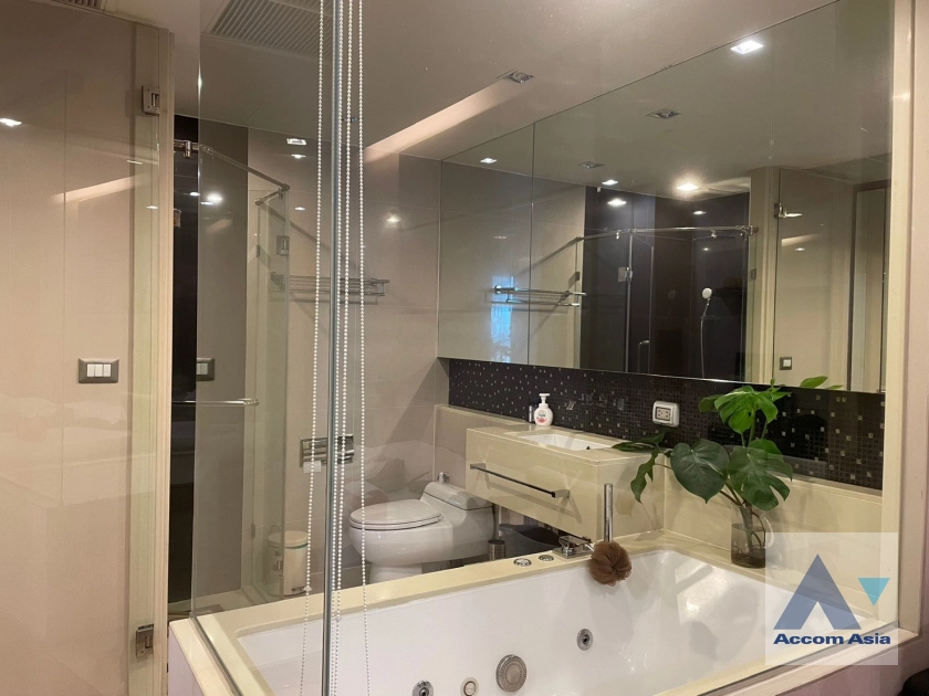7  1 br Condominium for rent and sale in Silom ,Bangkok BTS Chong Nonsi at The Address Sathorn AA15189