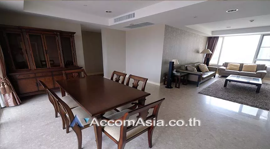 unitExclusive, Pet friendly |  3 Bedrooms  Condominium For Rent in Sukhumvit, Bangkok  near BTS Thong Lo (AA15192)