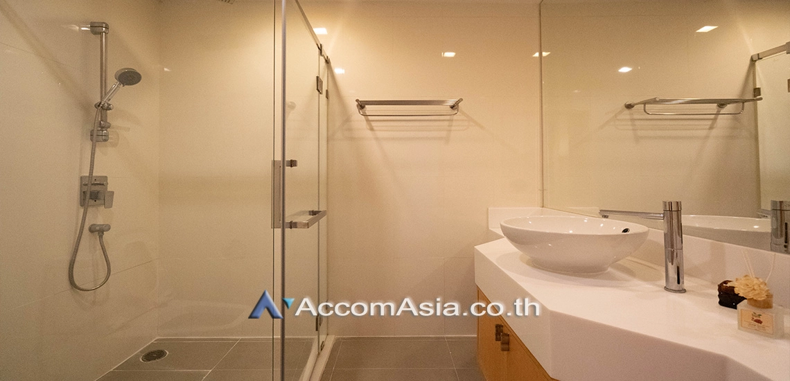 12  2 br Apartment for rent and sale in Sukhumvit ,Bangkok BTS Phrom Phong at Apartment with Top Facilities, Close to Emshere AA15263