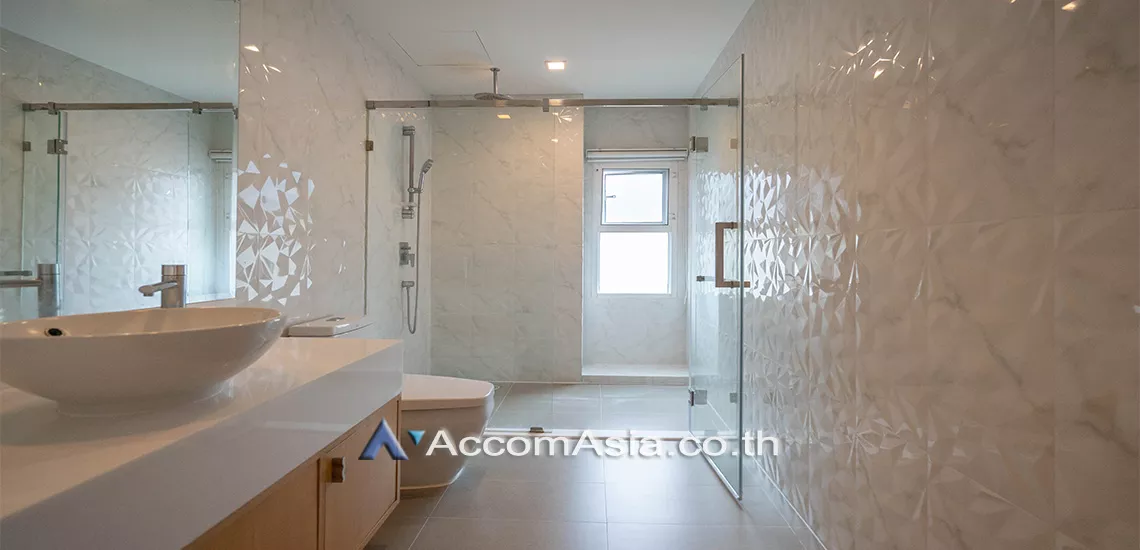 13  2 br Apartment For Rent in Sukhumvit ,Bangkok BTS Phrom Phong at High-quality facility AA15263