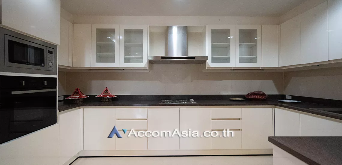 6  2 br Apartment For Rent in Sukhumvit ,Bangkok BTS Phrom Phong at High-quality facility AA15263