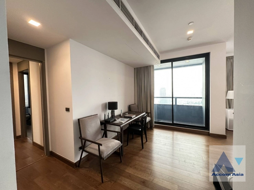 12  3 br Condominium For Rent in Silom ,Bangkok BTS Chong Nonsi at M Silom AA15265
