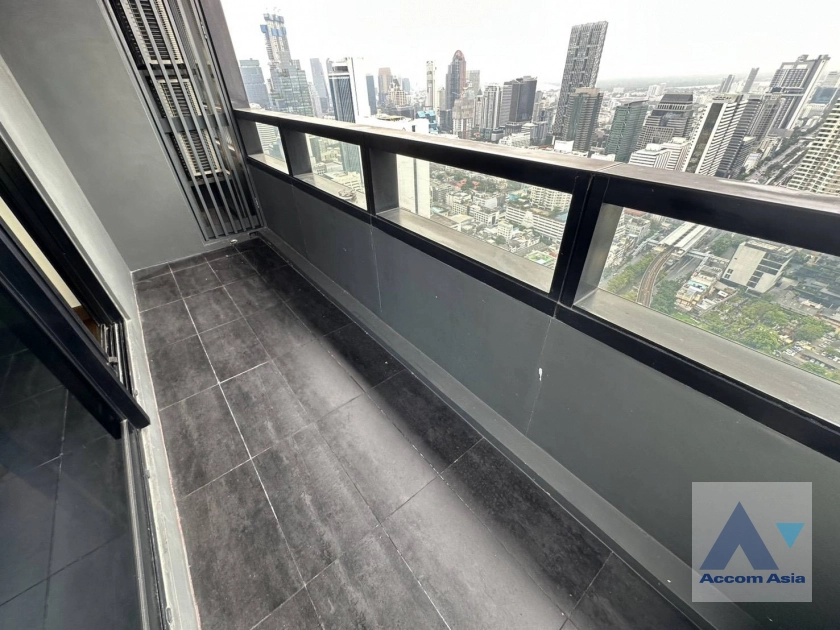22  3 br Condominium For Rent in Silom ,Bangkok BTS Chong Nonsi at M Silom AA15265