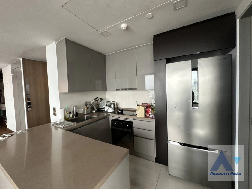 9  3 br Condominium For Rent in Silom ,Bangkok BTS Chong Nonsi at M Silom AA15265