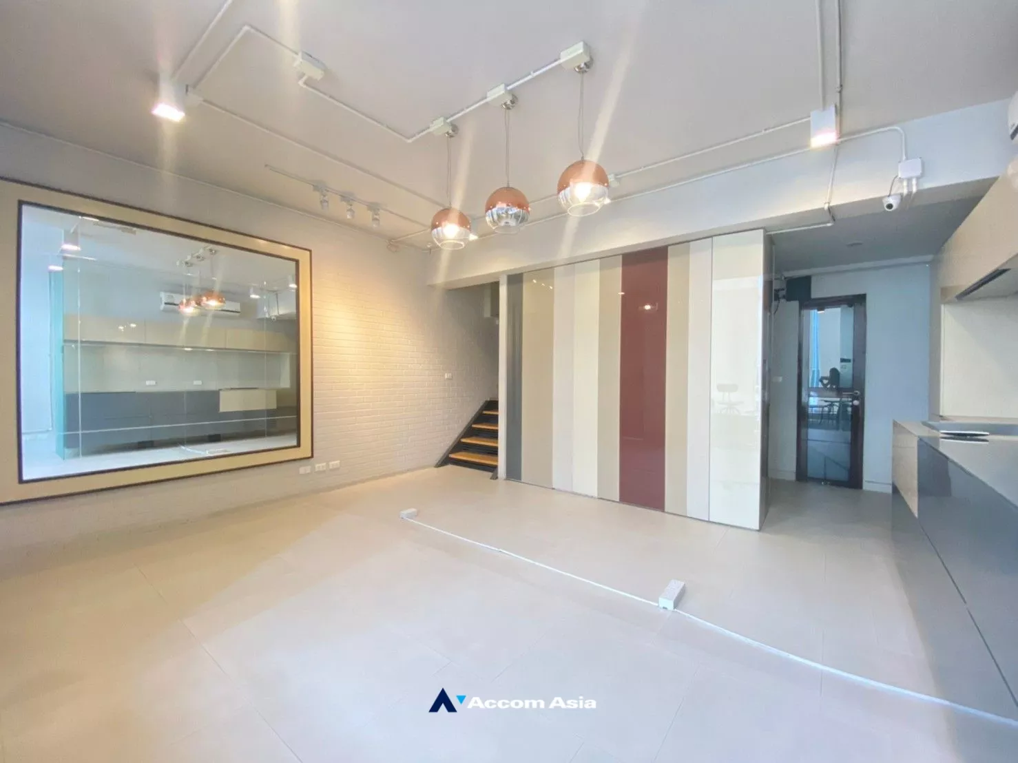 10  3 br Townhouse for rent and sale in Sukhumvit ,Bangkok BTS Punnawithi at Modern Home  AA15293