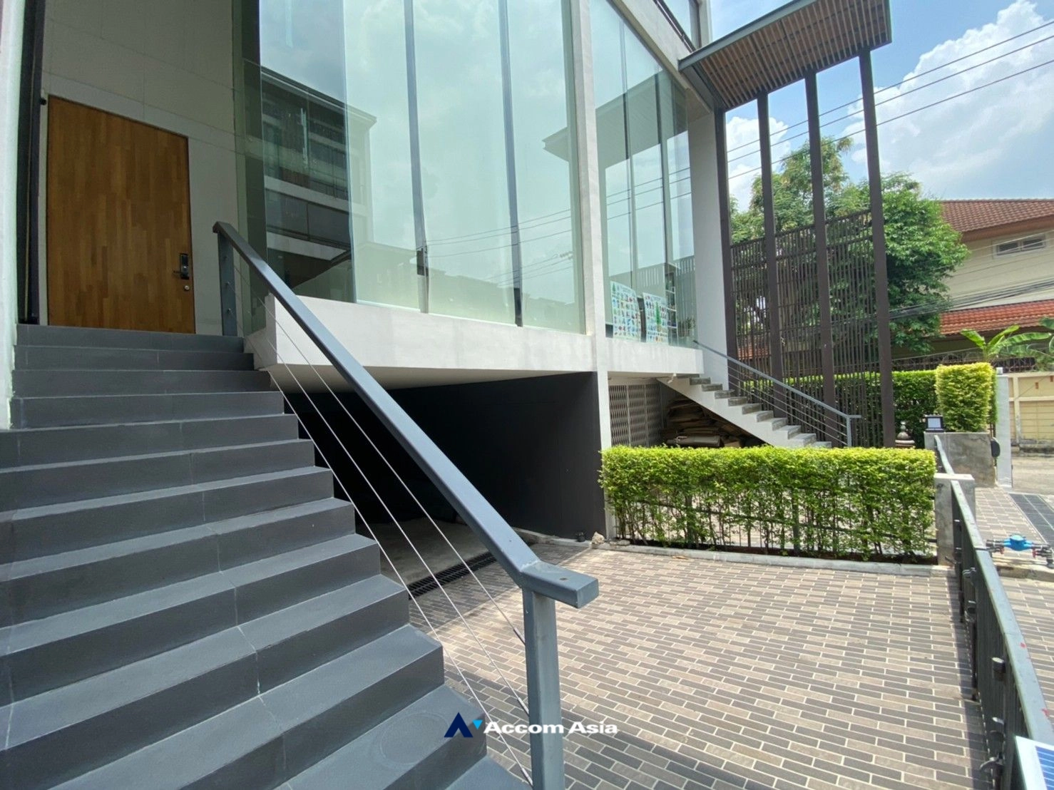 5  3 br Townhouse for rent and sale in Sukhumvit ,Bangkok BTS Punnawithi at Modern Home  AA15293