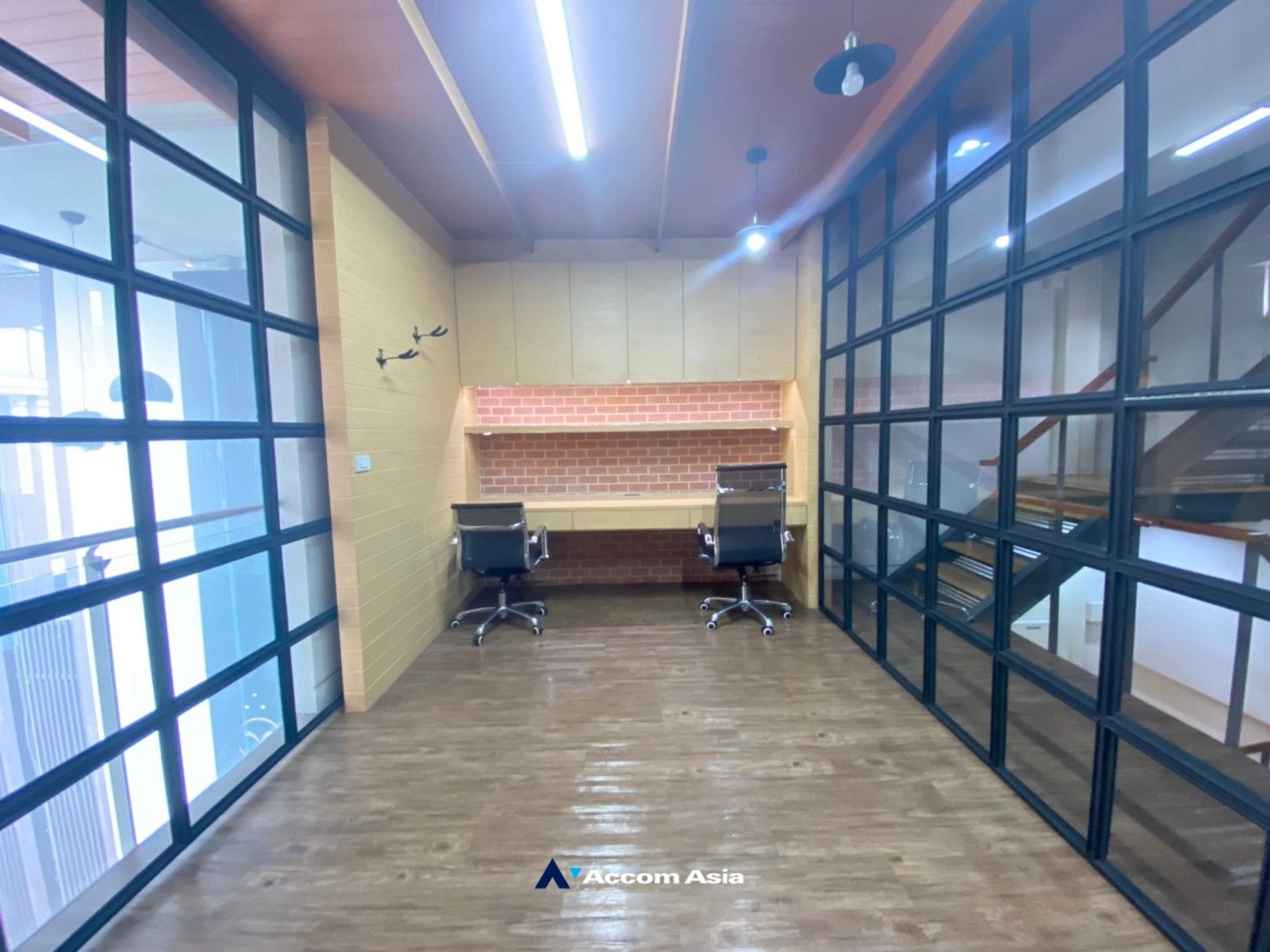 21  3 br Townhouse for rent and sale in Sukhumvit ,Bangkok BTS Punnawithi at Modern Home  AA15293