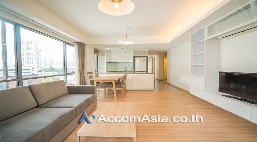 unit 2 Bedrooms  Apartment For Rent in Sukhumvit, Bangkok  near BTS Phrom Phong (AA15302)