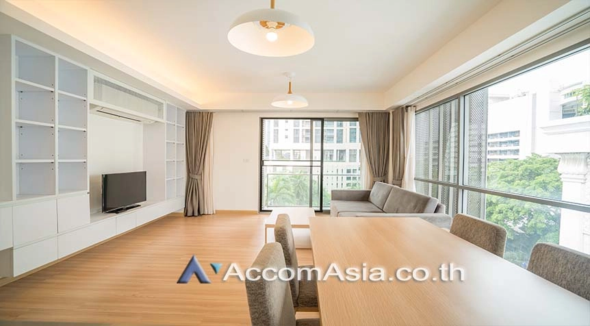  1  2 br Apartment For Rent in Sukhumvit ,Bangkok BTS Phrom Phong at A Cozy Low-Rise Residence 6 Mins Walk From BTS AA15302