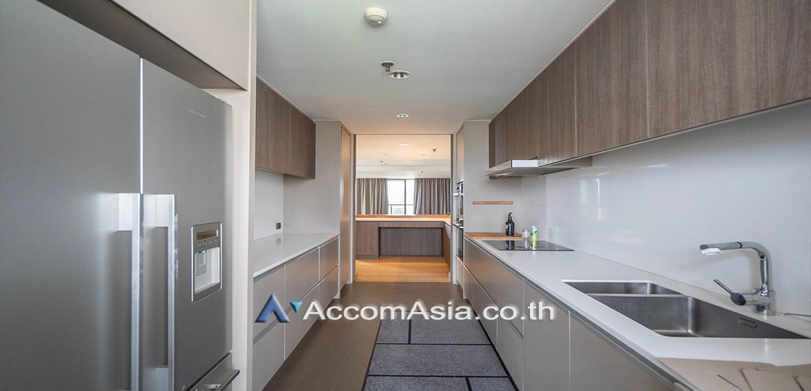 5  2 br Condominium For Rent in Ploenchit ,Bangkok BTS Ploenchit - MRT Lumphini at Polo Park AA15340