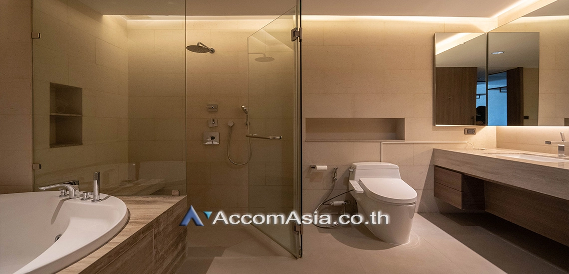 9  2 br Condominium For Rent in Ploenchit ,Bangkok BTS Ploenchit - MRT Lumphini at Polo Park AA15340