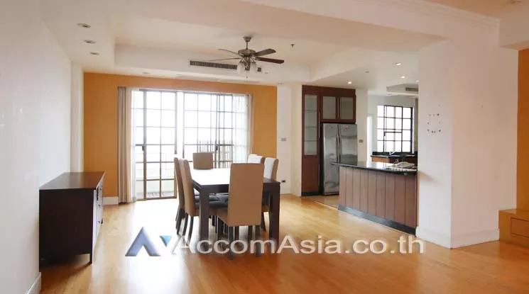 unitPet friendly |  4 Bedrooms  Apartment For Rent in Sukhumvit, Bangkok  near BTS Phrom Phong (AA15362)