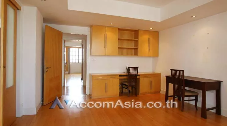 7  4 br Apartment For Rent in Sukhumvit ,Bangkok BTS Phrom Phong at Children Dreaming Place AA15362