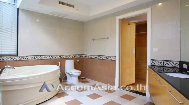 10  4 br Apartment For Rent in Sukhumvit ,Bangkok BTS Phrom Phong at Children Dreaming Place AA15362